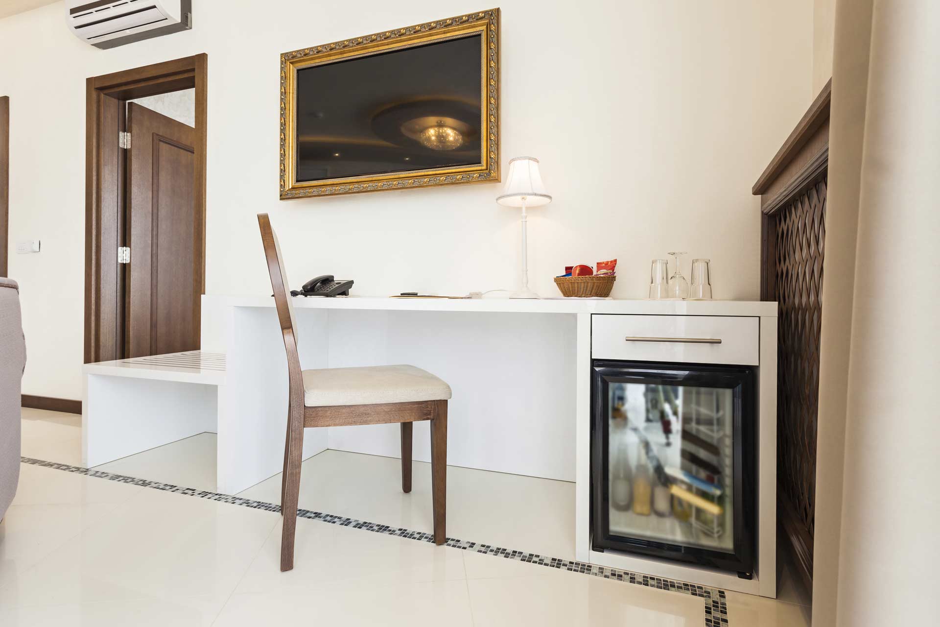 Minibar