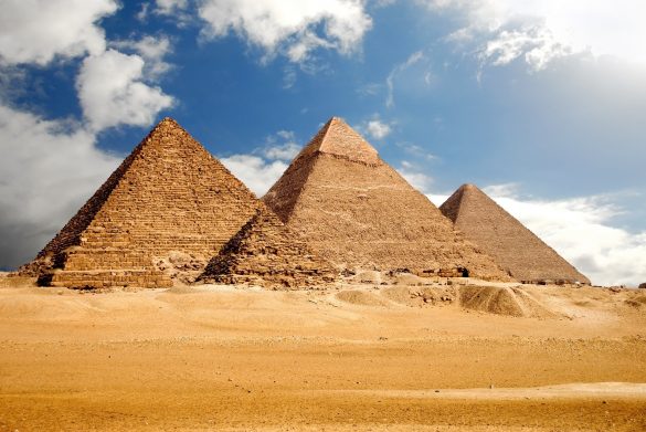 Familienurlaub in El Gouna Pyramiden 
