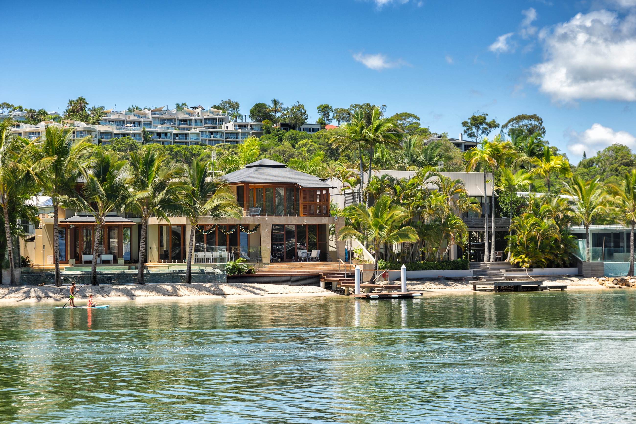 Eine Villa am Strand von Noosa