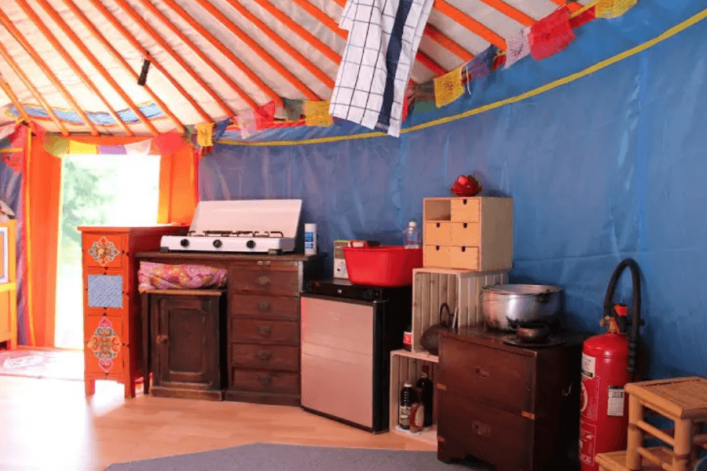 UG-Airbnb_jurte2